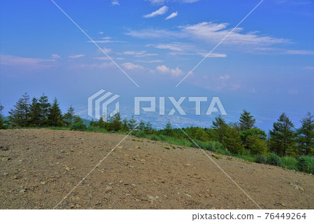 Cityscape of Fujimi Town from the summit of Mt. Irikasa 76449264