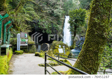 [Shizuoka Prefecture] Joren Falls 76451287