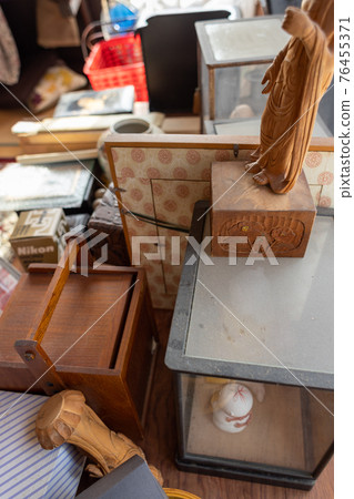 隨手分發室(遺物收集/垃圾公館) 隨手分發室(遺物收集/垃圾公館) 76455371