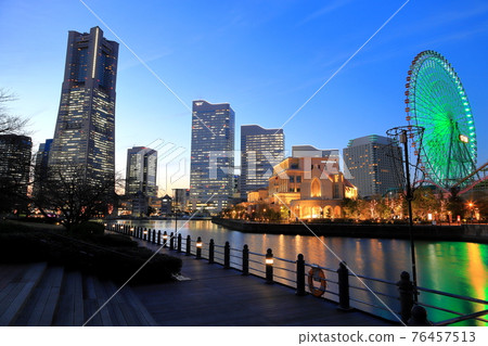 橫濱港未來 21 夜景 橫濱港未來 21 夜景 76457513