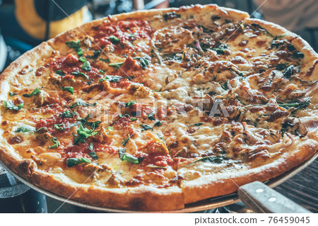 Pizza Pizza 76459045