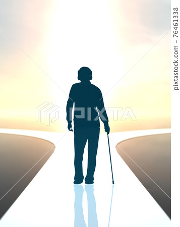 老人的未來剪影全身支路 CG 插圖垂直 76461338