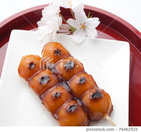 Mitarashi dumpling Mitarashi dumpling 76462910