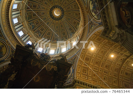 Saint Peter basilica inner view, Rome, Vatican city 76465344