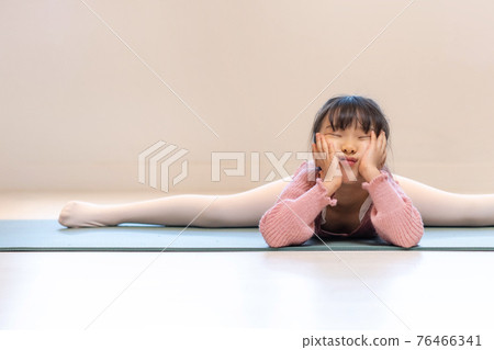 Children's Lifestyle Health Play 76466341