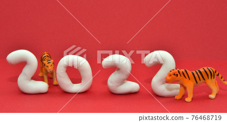 2022年紅底賀年卡素材，虎年 76468719