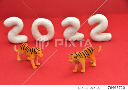 2022年紅底賀年卡素材，虎年 76468720