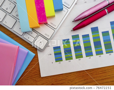 Business image · graph · keyboard · notebook · female 76472231