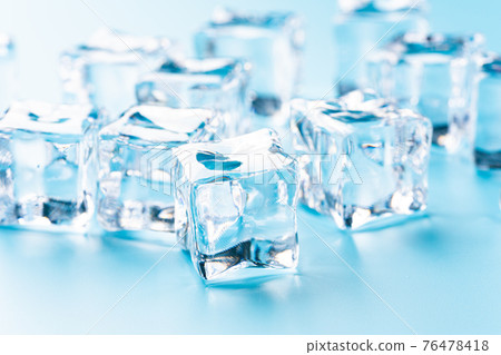 方冰的形象 76478418