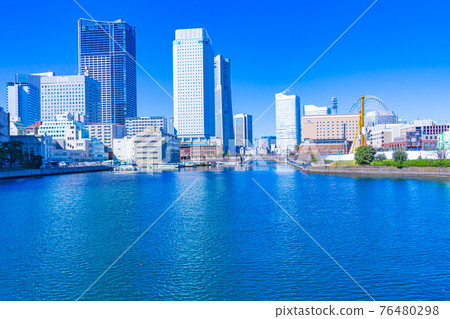 [Cityscape of Kanagawa] Buildings around Minato Mirai, Yokohama 76480298