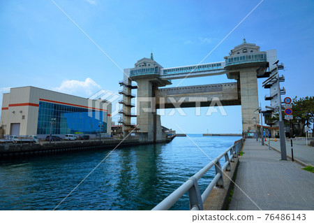 Numazu Port Large Observatory Water Gate "Byuo" and Surrounding Landscape 76486143