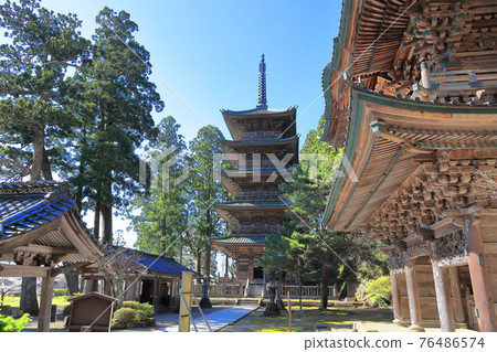 Zenpoji Temple precincts 76486574