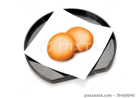 Cookies on tray and pocket paper 76489840