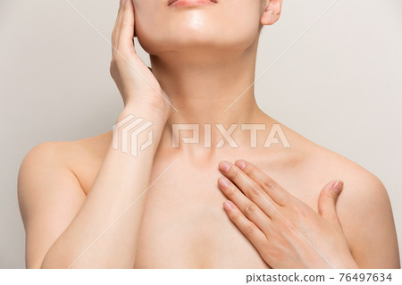 Neck skin care 76497634