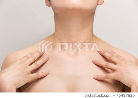 Neck skin care 76497636