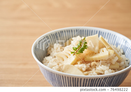 Bamboo shoot rice served in a bowl Bamboo shoot rice served in a bowl 76498222