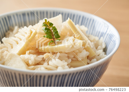 Bamboo shoot rice served in a bowl Bamboo shoot rice served in a bowl 76498223