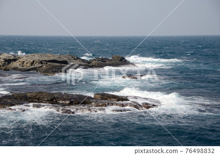 冬天的海苔石海岸 冬天的海苔石海岸 76498832