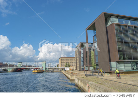 Cityscape of modern and old historical downtown of Copenhagen, Denmark 76499497