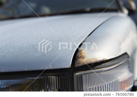 被遺棄的報廢汽車 76500780