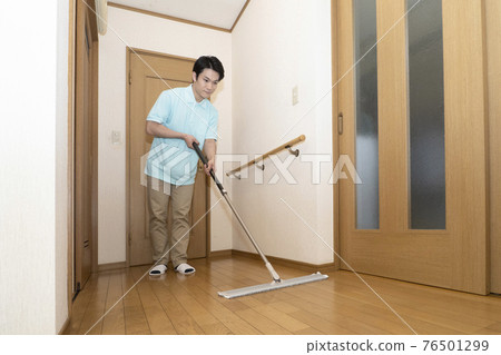 Waxing house cleaning man Waxing house cleaning man 76501299