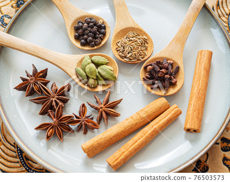 Various spices Various spices 76503573