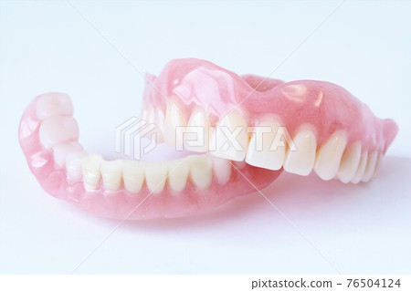 Total dentures Total dentures 76504124