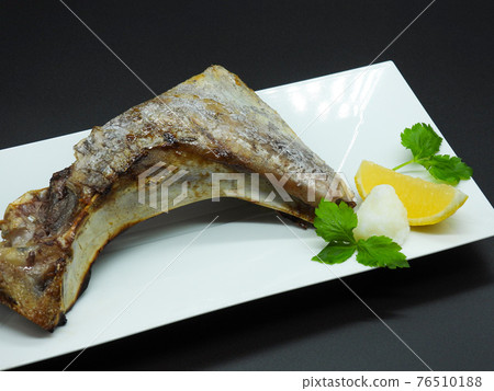 金槍魚烤牛肉 金槍魚烤牛肉 76510188