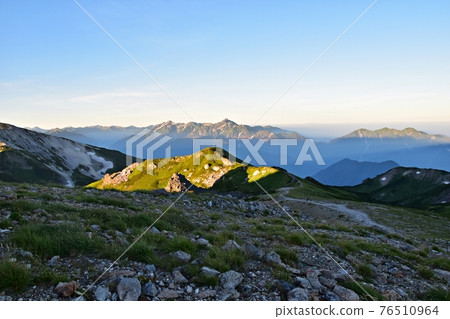 Mt. Shirouma at dawn, Mt. Shirouma, a village-run Mt. 76510964