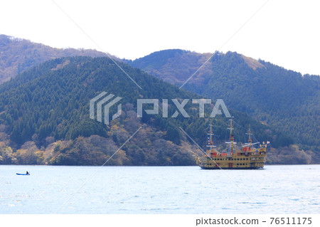 蘆之湖在春天 蘆之湖在春天 76511175