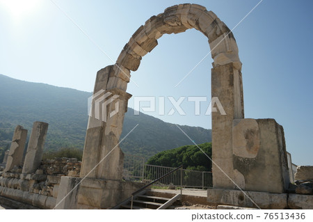 Ancient marble arch in the ancient city of Ephesus, Selcuk, Turkey. 76513436