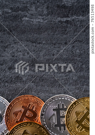 Bitcoin virtual currency cryptocurrency currency top view Bitcoin cryptocurrency ビットコイン 76513498