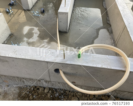 再加熱管道逃生工作 76517193