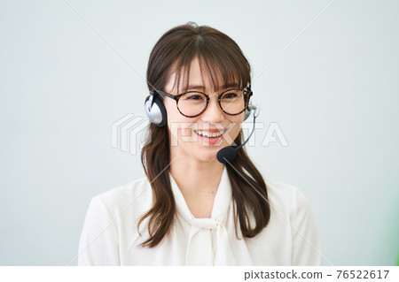 Online telework operator call center support desk Online telework operator call center support desk 76522617