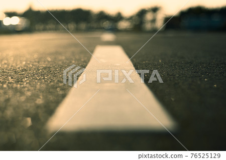 Road white line center line center line Road white line center line center line 76525129