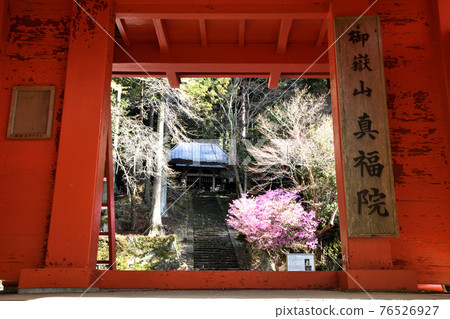 Mitake Shinpukuin (Tsu City, Mie Prefecture) Mitake Shinpukuin (Tsu City, Mie Prefecture) 76526927