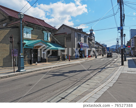 Otaru Sakaimachi Street where a retro building remains 76527388
