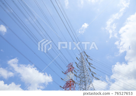 紅色和白色鋼塔 76527653