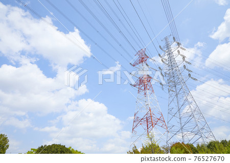 Red and white steel towers 76527670