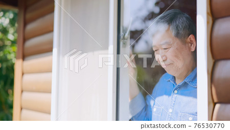 senior man is self quarantine senior man is self quarantine 76530770