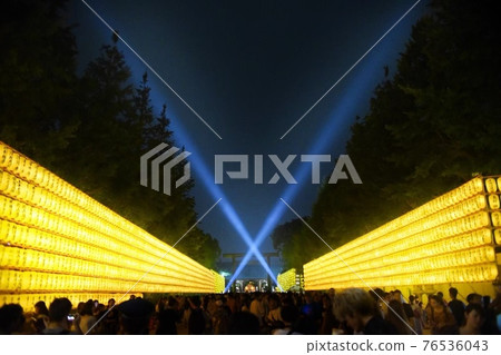 精神節的照明 精神節的照明 76536043