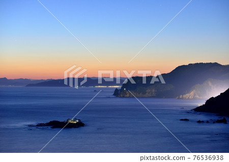 位於日和山海岸的朝日 76536938