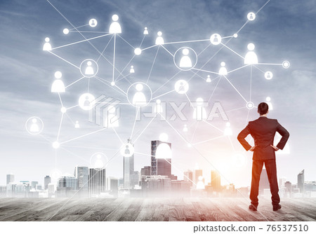 Social connection concept drawn on screen as symbol for teamwork and cooperation Social connection concept drawn on screen as symbol for teamwork and cooperation 76537510