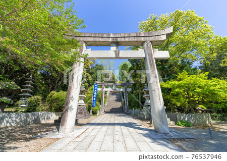 宮地岳神社（Miyajidake Shrine）福岡縣福津市 76537946