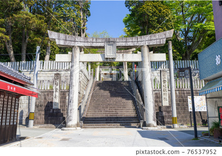 宮地岳神社（Miyajidake Shrine）福岡縣福津市 76537952