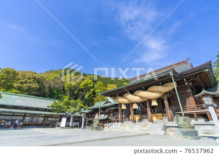 宮地岳神社（Miyajidake Shrine）福岡縣福津市 76537962