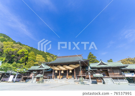 宮地岳神社（Miyajidake Shrine）福岡縣福津市 76537991