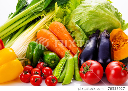 Image of a group of vegetables 76538927