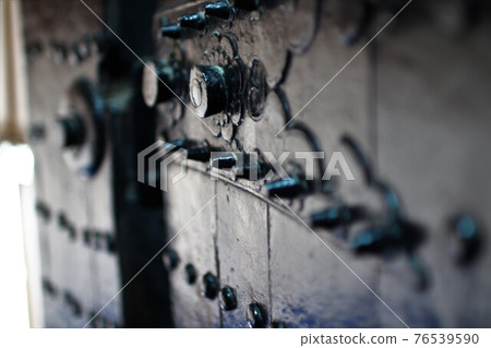 Hikone Castle entrance gate decoration metal fittings 76539590