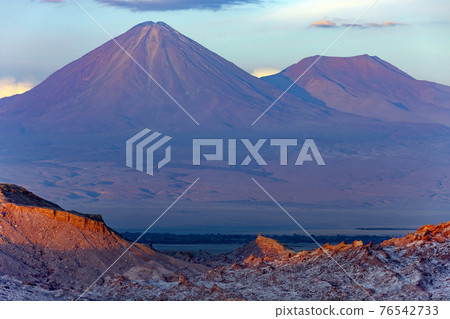 Mount Licancabur Volcano at dusk - Atacama Desert - Chile Mount Licancabur Volcano at dusk - Atacama Desert - Chile 76542733